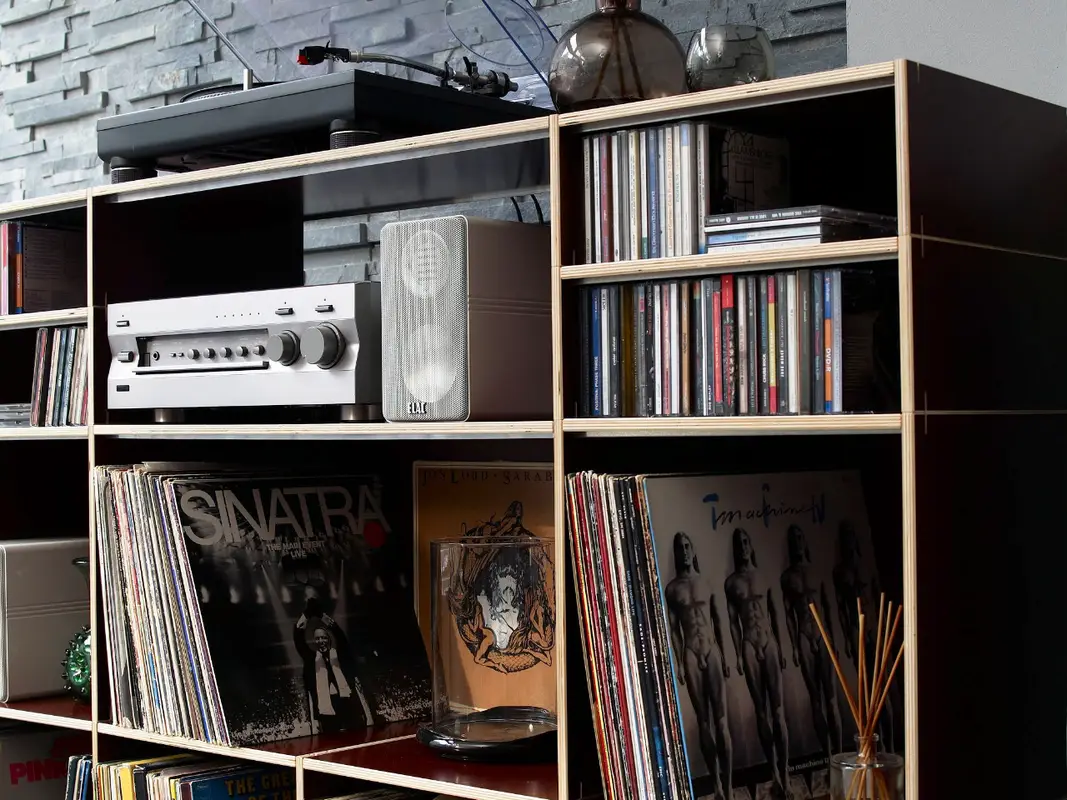 Für LP's, CD's und Technik. Erweiterbar, Modular, Nachhaltig.