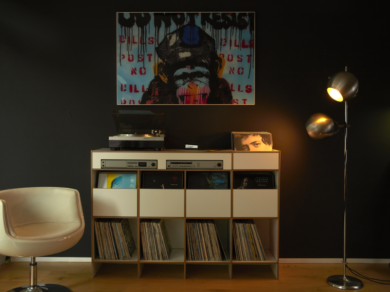 Hi Fi Regal Münster 01