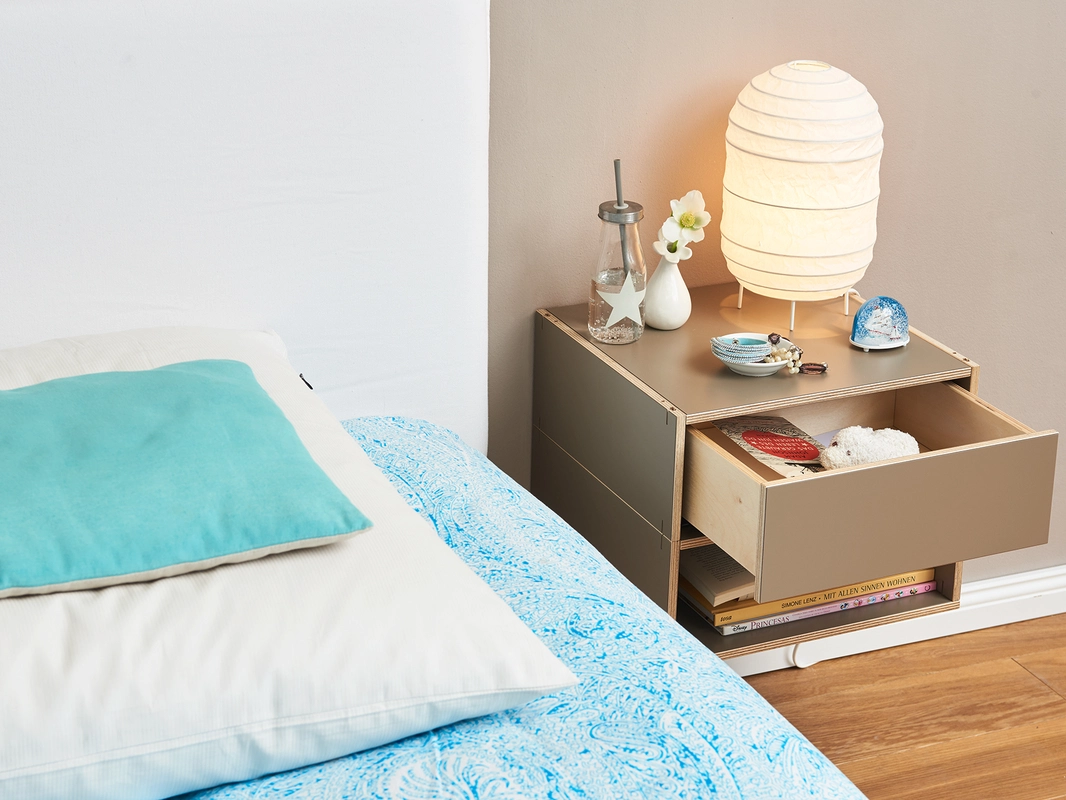 Ein modulares Regalsystem, dass in jedem Bereich seinen Platz findet. Individuell konfigurerbare Regalsysteme mit Tueren und Schubladen